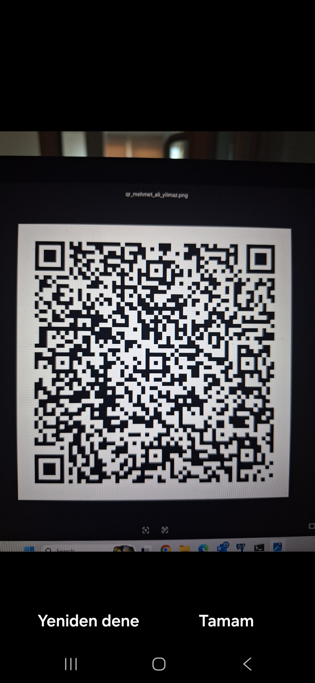 Etiketteki QR kodu okutma